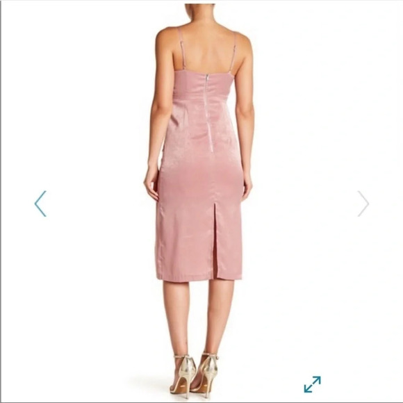 New w/ flaw JOA v-neck slit back open keyhole satin dress NWT 5767 - Picture 2 of 12
